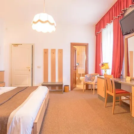Hotel Villa Trieste-2